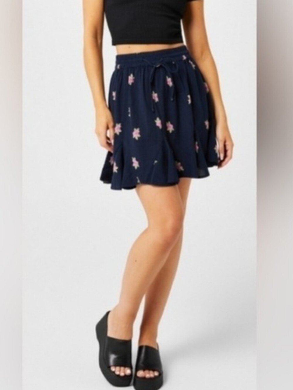 VERO MODA Women's Navy Floral High Waisted Flared Mini Skirt Size S